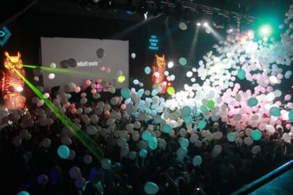 Concert Balloon Drop